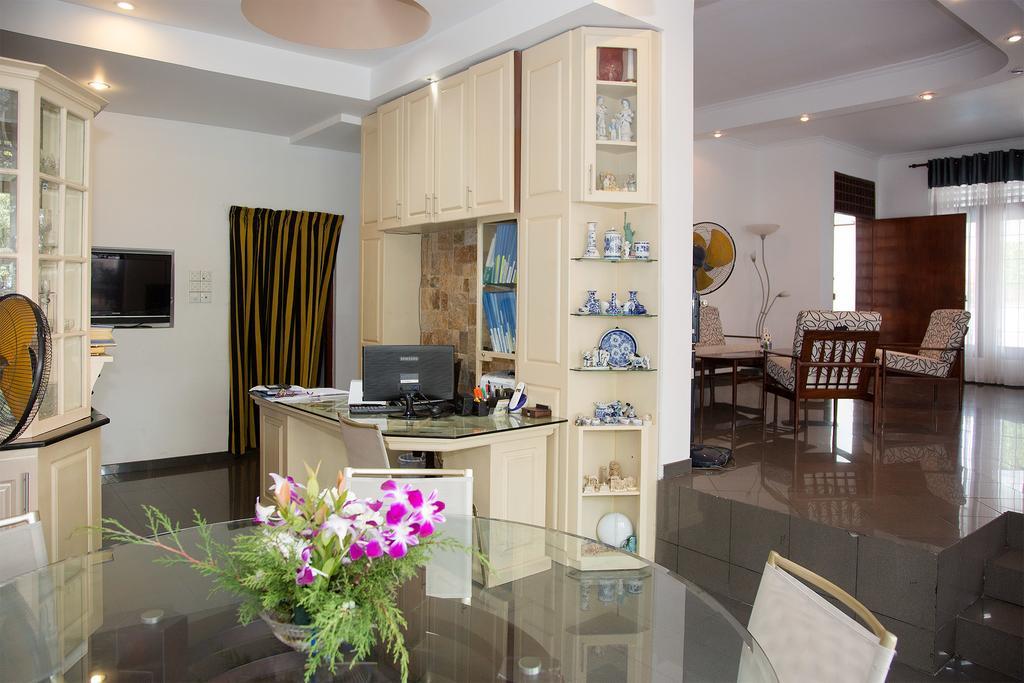 Suriya Arana Bed and Breakfast Negombo Buitenkant foto